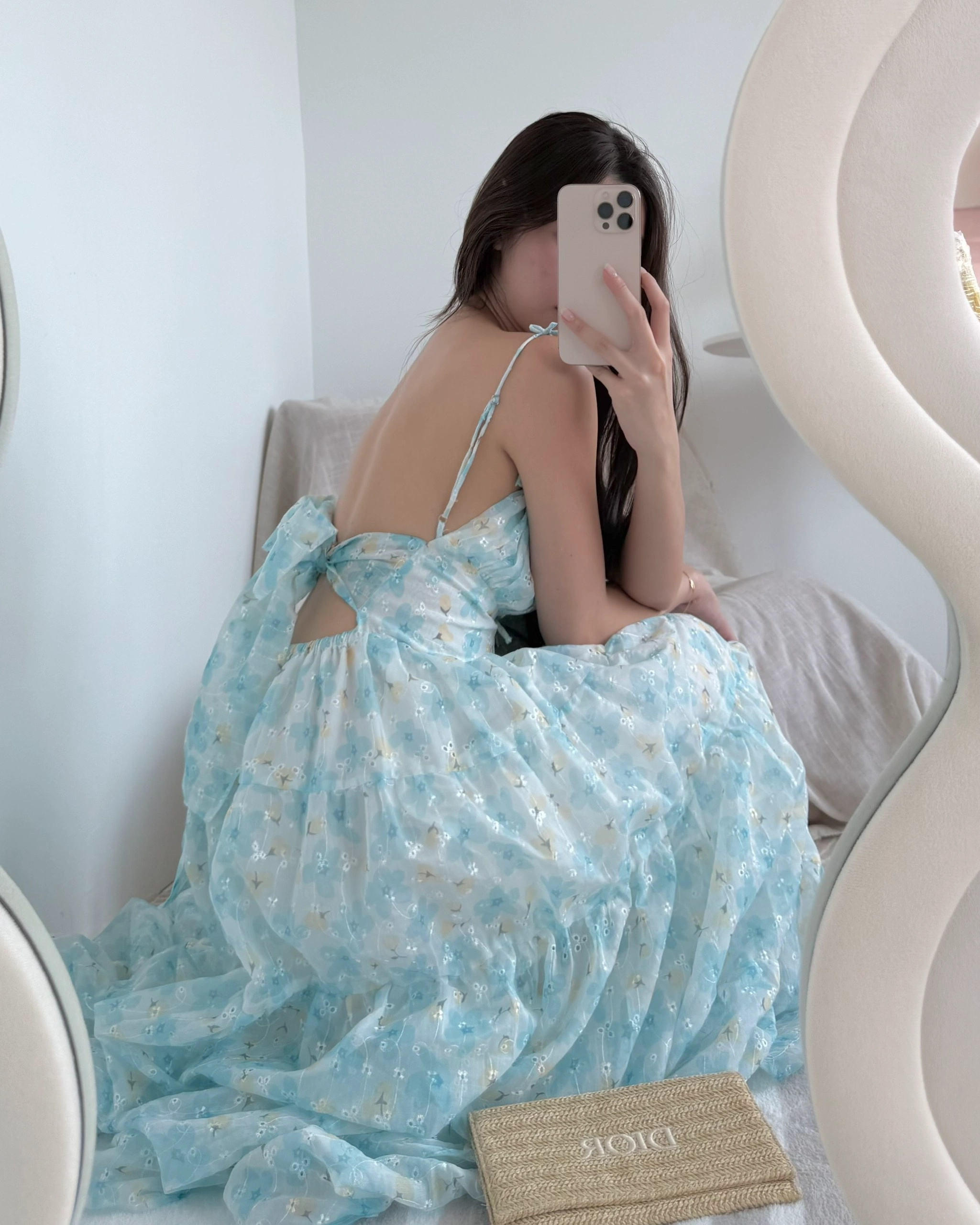 77d8f810562d435ebdc9a15479f3c923